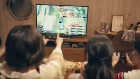 PlayStation 4 : Sony sort une réclame typiquement japonaise