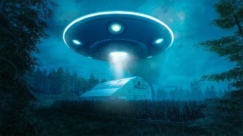 They Are Here : Alien Abduction Horror - 50 nuances de gris